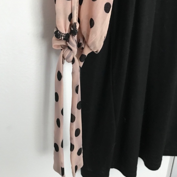 Retro inspired top! FREE mystery gift with EVERY purchase!  What will yours be?? - Picture 2 of 3